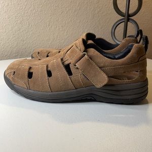 Drew Dublin Men’s Sandals. Size 8